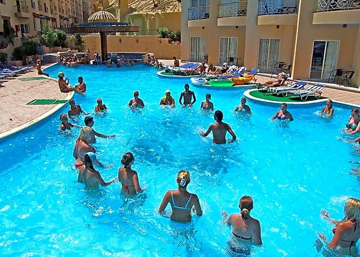 منتجع كينج توت أكوا بارك بيتش ريزورت الغردقة