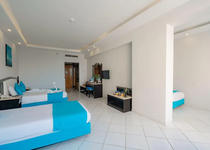 Resort King Tut Aqua Park